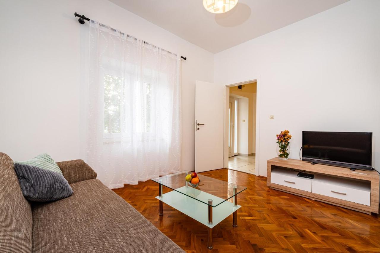 מסלניקה Apartment Eva מראה חיצוני תמונה